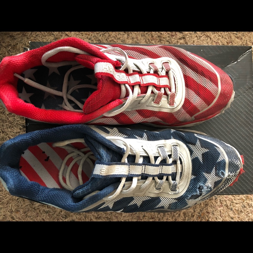 Boombah Men 12.0 Berzerk Turf Flag baseball shoes